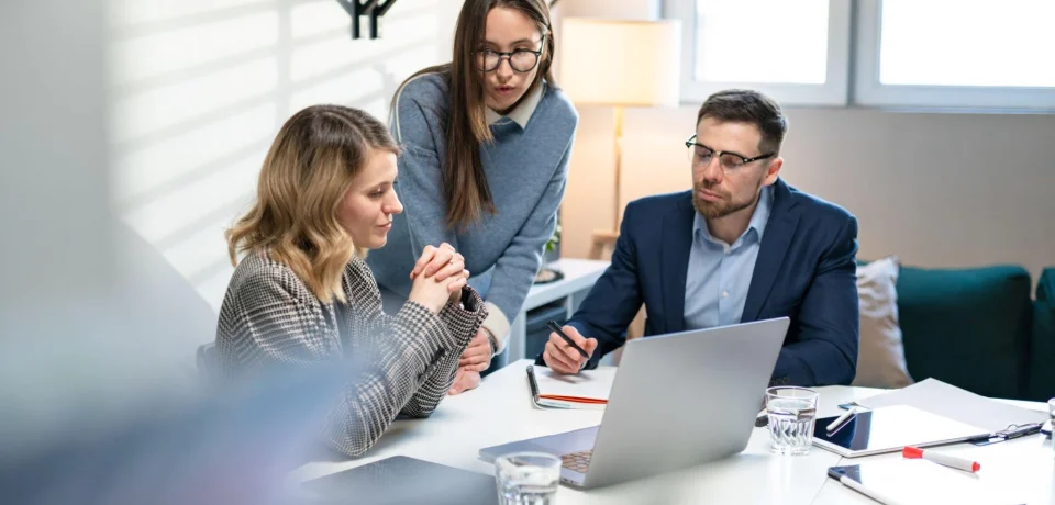 steptodown.com647115 steptodown.com647115